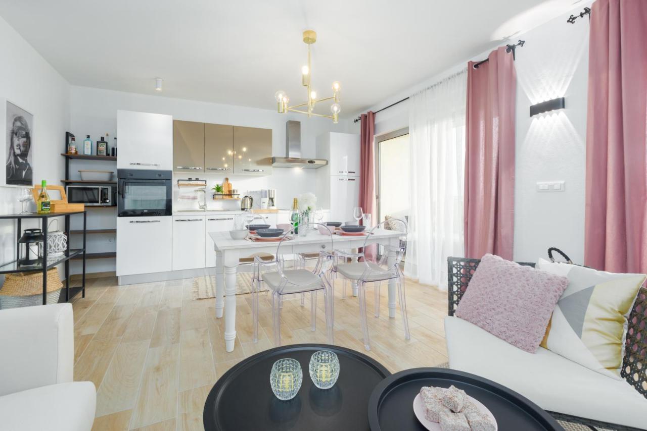 Apartment Eden Medolino Esterno foto