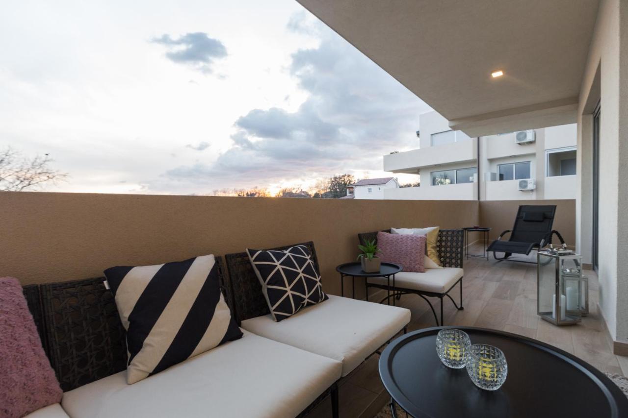 Apartment Eden Medolino Esterno foto