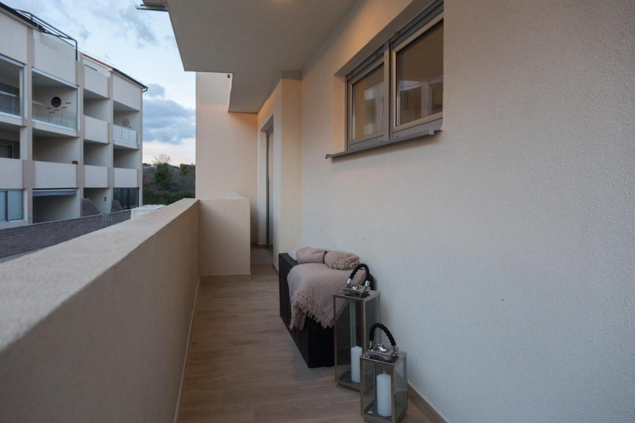 Apartment Eden Medolino Esterno foto